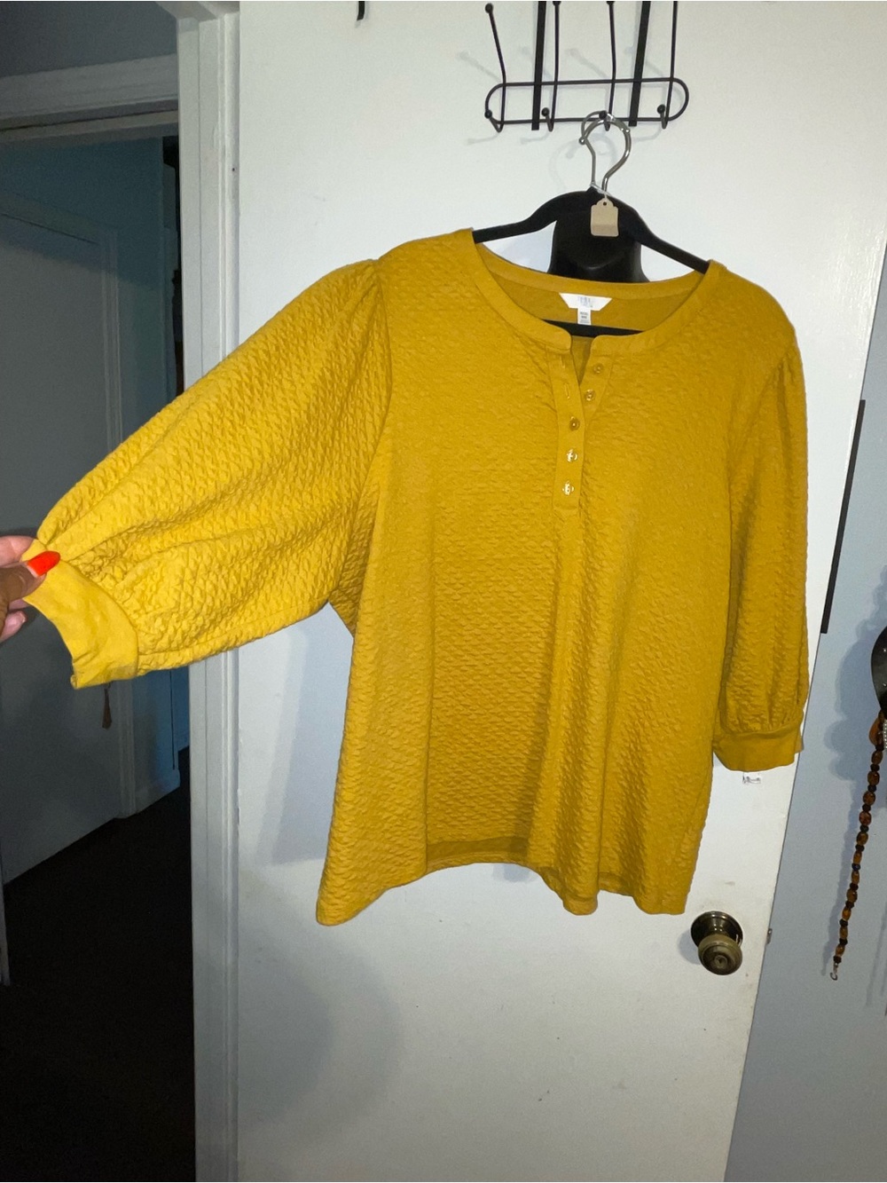 True Time Mustard Textured quartz length Sleeve Top